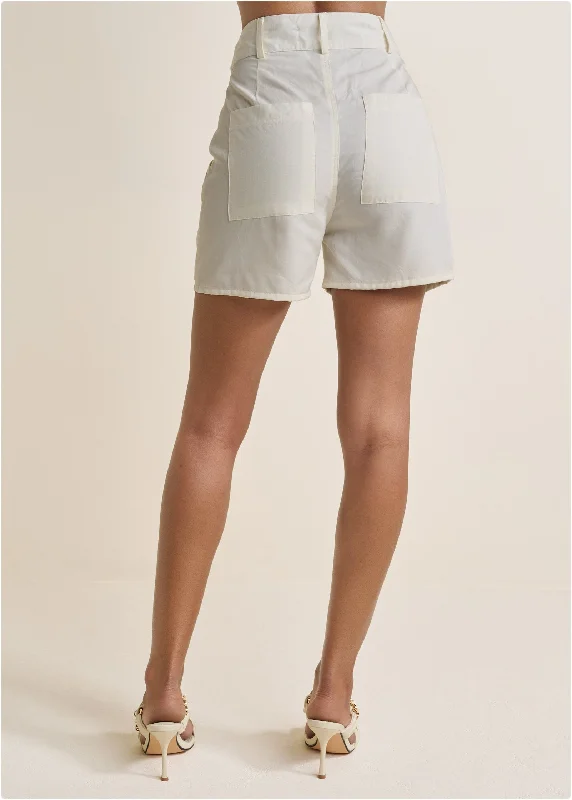 High-waist walking shorts - Bone