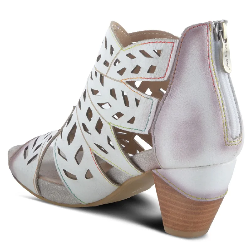 L'Artiste By Spring Step Icon Off White Leather Sandal (Women's)