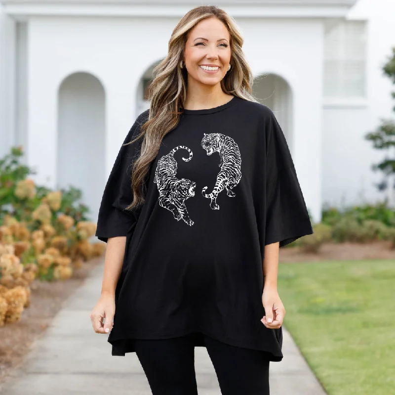 Roar Loudly Boyfriend Tee, Black