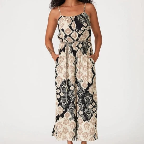 Women's Spaghetti Strap Wide Leg Jumpsuit in Black Geometric Floral